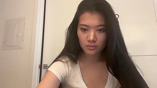 Joycelovely online show from 05.23.26
