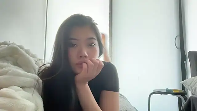 Joycelovely online show from 05.26.26