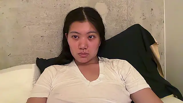 Joycelovely online show from 06.12.26