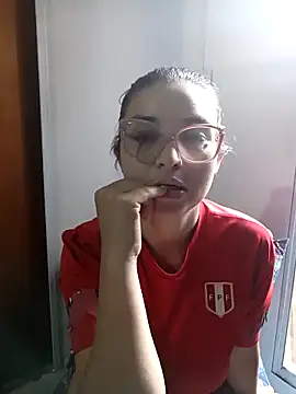 Snapshot of sexyauroraz chatting on 03.12.26 sexyauroraz online show from 03.12.26