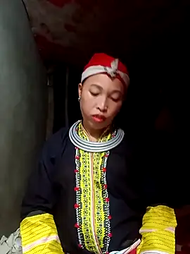 Snapshot of NAINKUTE chatting on 02.21.26 NAINKUTE online show from 02.21.26