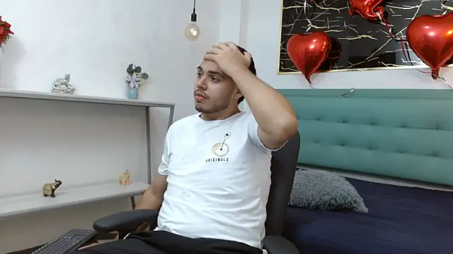 Snapshot of Trevor_Ash chatting on 02.14.26 Trevor Ash online show from 02.14.26