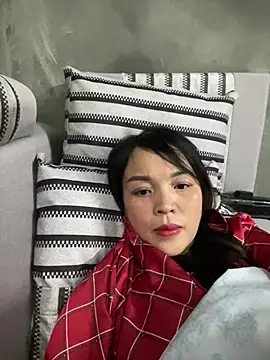 Snapshot of Strawberry-wet chatting on 02.13.26 Strawberry-wet online show from 02.13.26