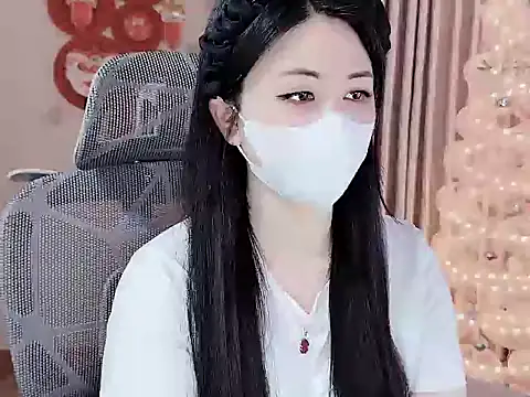 Snapshot of Agnelyn___ chatting on 02.13.26 Agnelyn online show from 02.13.26