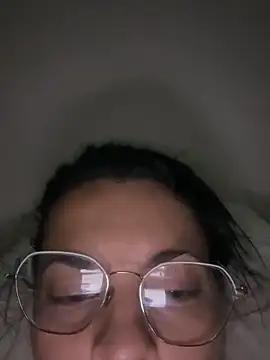 Snapshot of justinahallo chatting on 02.09.26 justinahallo online show from 02.09.26