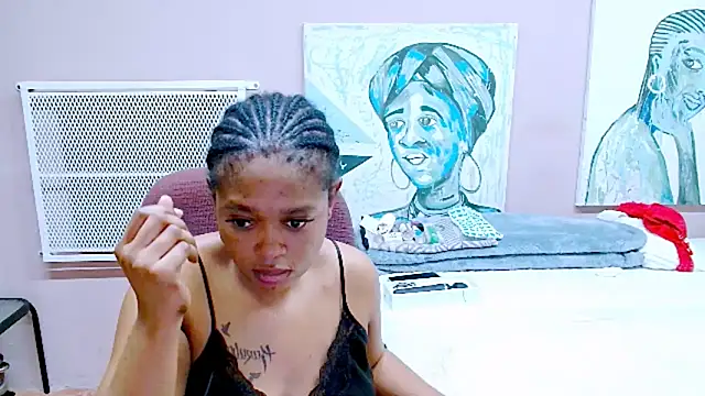 TyraHotxxx online show from 05.15.26
