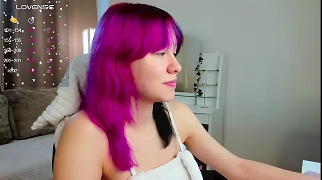 Snapshot of EmilyTrase chatting on 06.23.26 EmilyTrase online show from 06.23.26