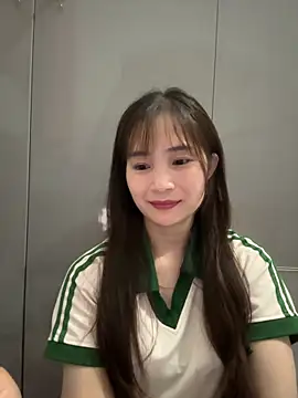 Snapshot of -Dumi- chatting on 03.20.26 -Dumi- online show from 03.20.26