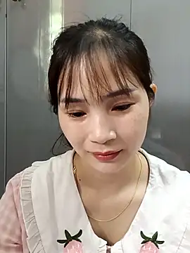 Snapshot of -Dumi- chatting on 03.25.26 -Dumi- online show from 03.25.26