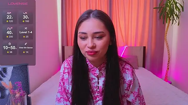 Sofia Plump online show from 02.20.26