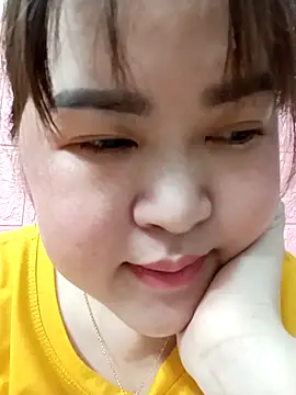 Snapshot of Kee-kimlee chatting on 02.14.26 Kee-kimlee online show from 02.14.26