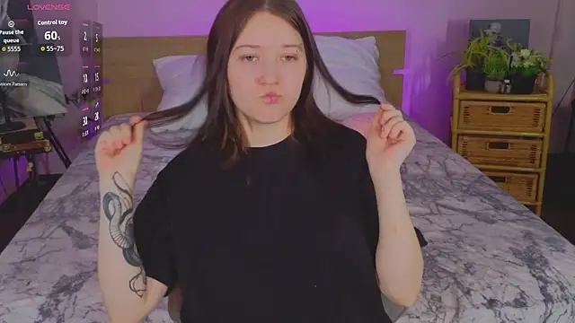 MmollyMay online show from 02.18.26