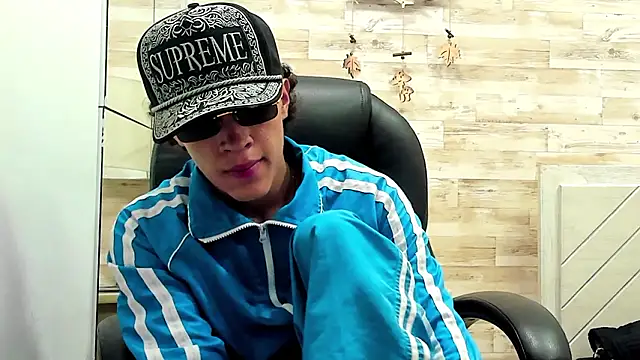 Snapshot of Jordi_Cooper chatting on 02.23.26 Jordi Cooper online show from 02.23.26