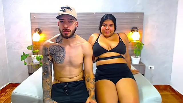 Snapshot of Paulina_And_Tayron chatting on 02.12.26 Paulina And Tayron online show from 02.12.26