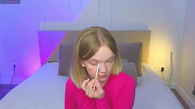 StellaBunny online show from 04.07.26