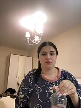 MilaKis online show from 02.18.26