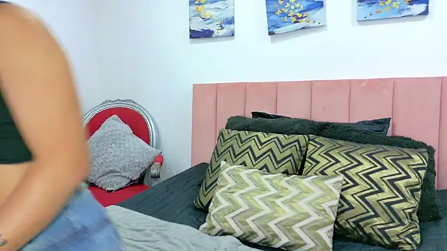 LuciadelaVega online show from 03.01.26