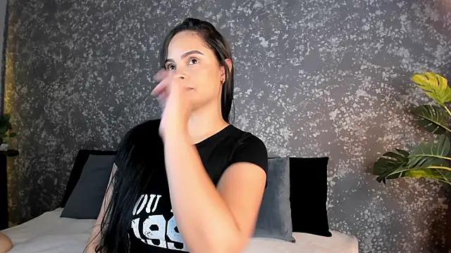 emma  summers online show from 02.24.26