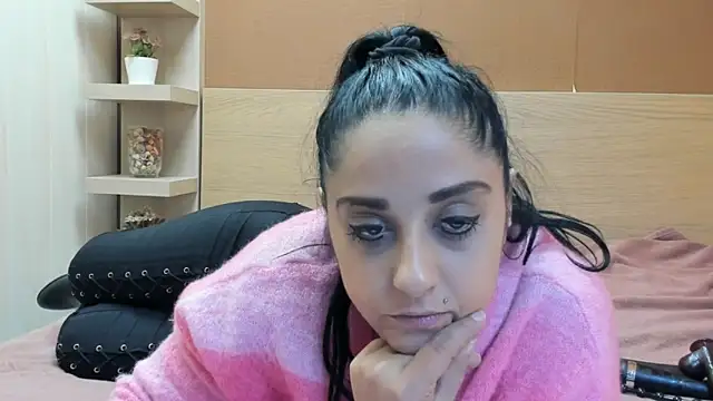 PinkyTwerkyX online show from 10.10.25