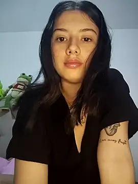 Aurora Pearl online show from 02.10.26