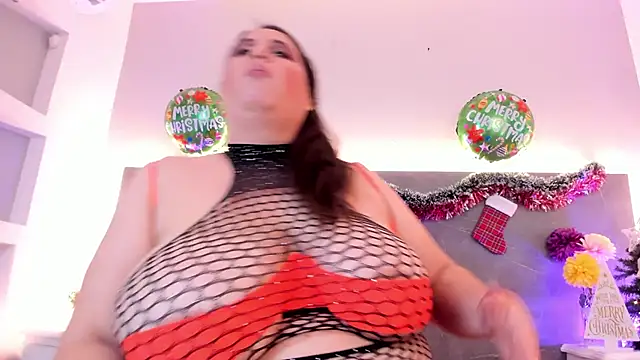 AsshleyDavis online show from 12.06.24