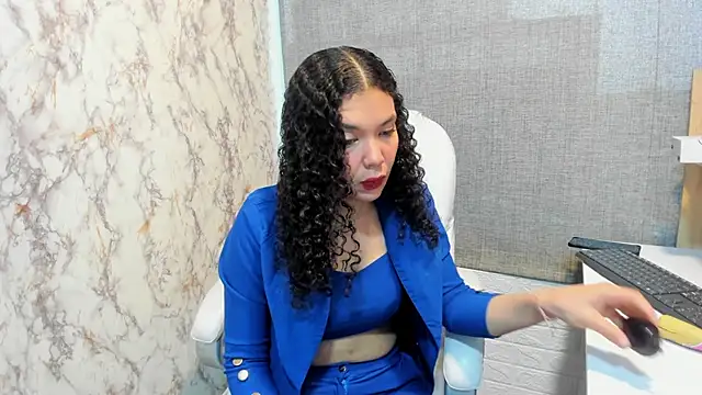 candice johnss online show from 02.12.26