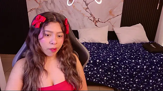 Snapshot of Sophie19__ chatting on 03.02.26 Sophie19 online show from 03.02.26