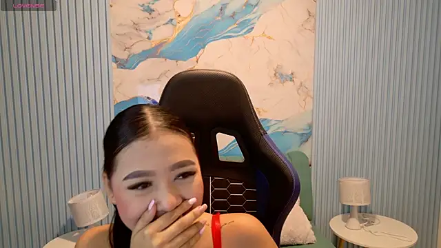 valerie20  online show from 04.12.26