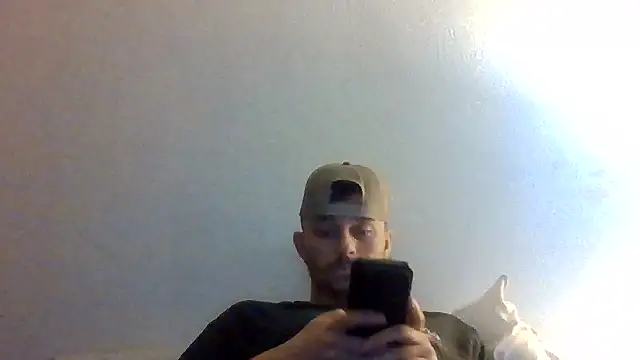 Tallhungandcloudy online show from 03.03.26