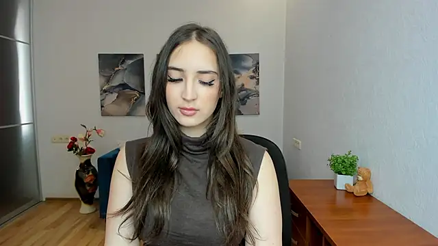 Effy Royse online show from 05.29.26