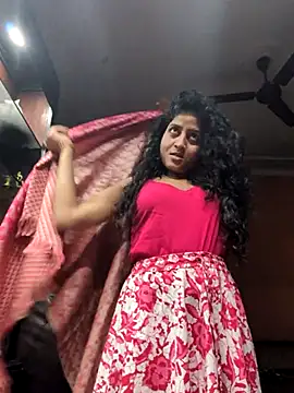 Snapshot of sexysilmy chatting on 02.26.26 sexysilmy online show from 02.26.26