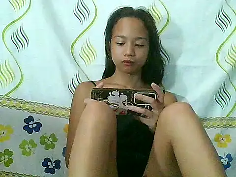 Asianpinay Skinny1818 online show from 04.14.26