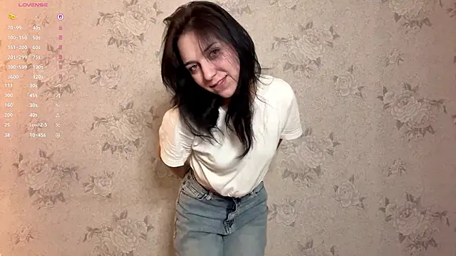 Snapshot of ShawnaBree chatting on 02.14.26 ShawnaBree online show from 02.14.26