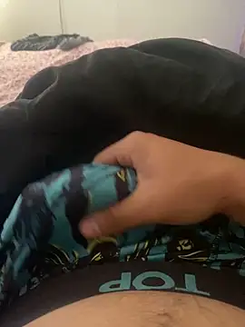 Snapshot of tuloncitoylk chatting on 02.11.26 tuloncitoylk online show from 02.11.26