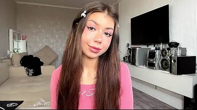 You Club Winx online show from 04.04.26