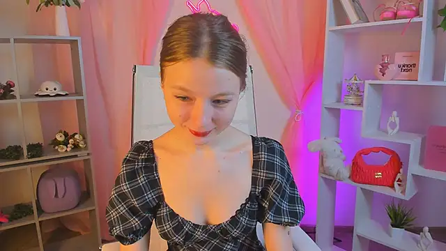 Snapshot of ElliFrankenweenie chatting on 02.26.26 ElliFrankenweenie online show from 02.26.26