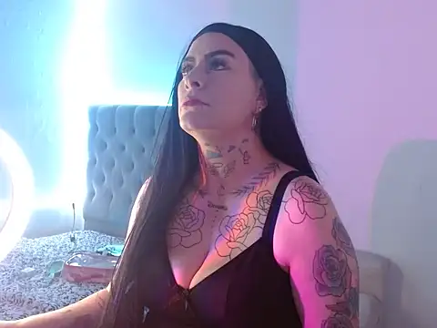 mia vantt online show from 02.16.26