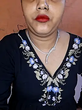 Snapshot of Nency_Love143 chatting on 06.06.26 Nency Love143 online show from 06.06.26