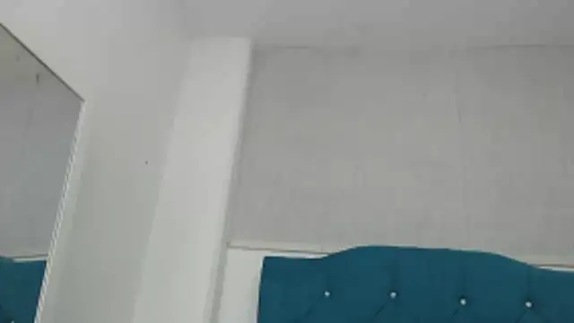 orianna and sasha online show from 04.17.26