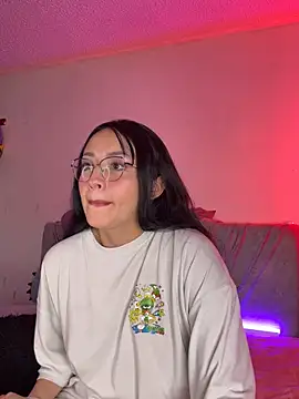  Mia kiss  online show from 03.28.26