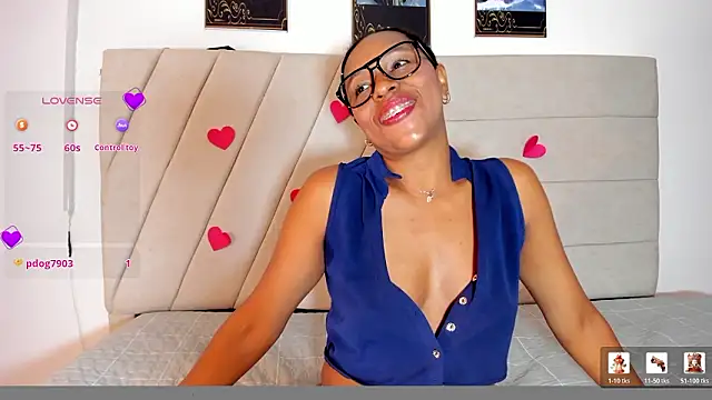 Snapshot of samaraa_smith1 chatting on 02.24.26 samaraa smith1 online show from 02.24.26