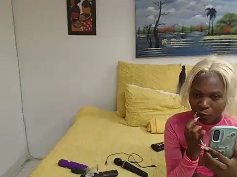 Snapshot of MissRedHotRaven chatting on 02.10.26 MissRedHotRaven online show from 02.10.26