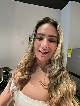 Miilana  online show from 08.04.26
