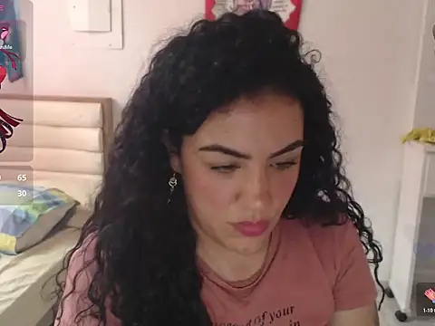 Snapshot of MaissaArabic chatting on 04.04.26 MaissaArabic online show from 04.04.26