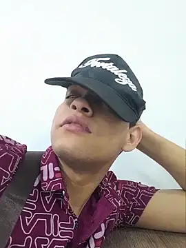 Top and bottom online show from 06.08.26
