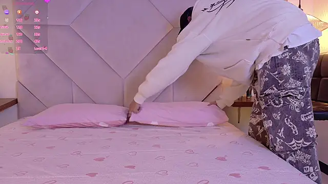 Sateh and Hikary online show from 04.13.26