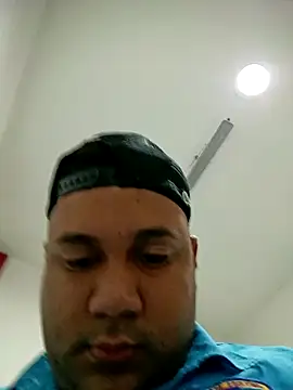 Snapshot of Mohamed1627 chatting on 02.17.26 Mohamed1627 online show from 02.17.26