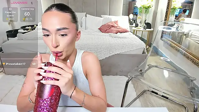 EvaK  online show from 03.18.26