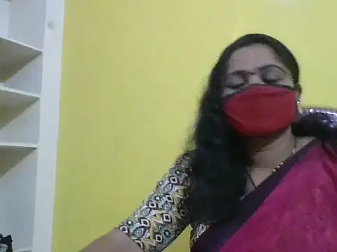 anu-reddyy online show from 03.25.26