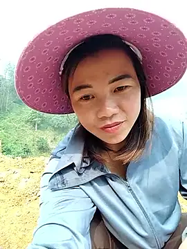 lovely-742 online show from 03.26.26